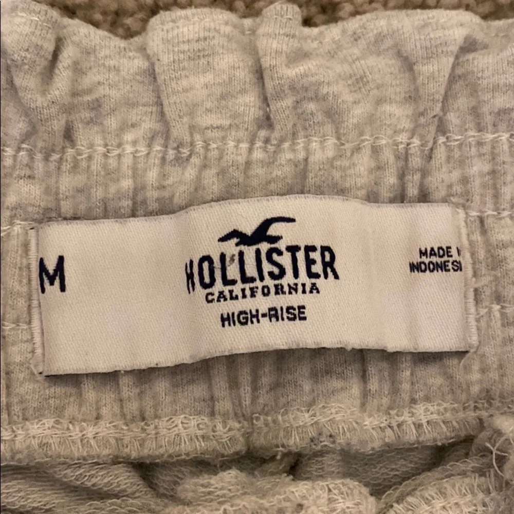 High Rise Comfy Shorts!! - Picture 4 of 4